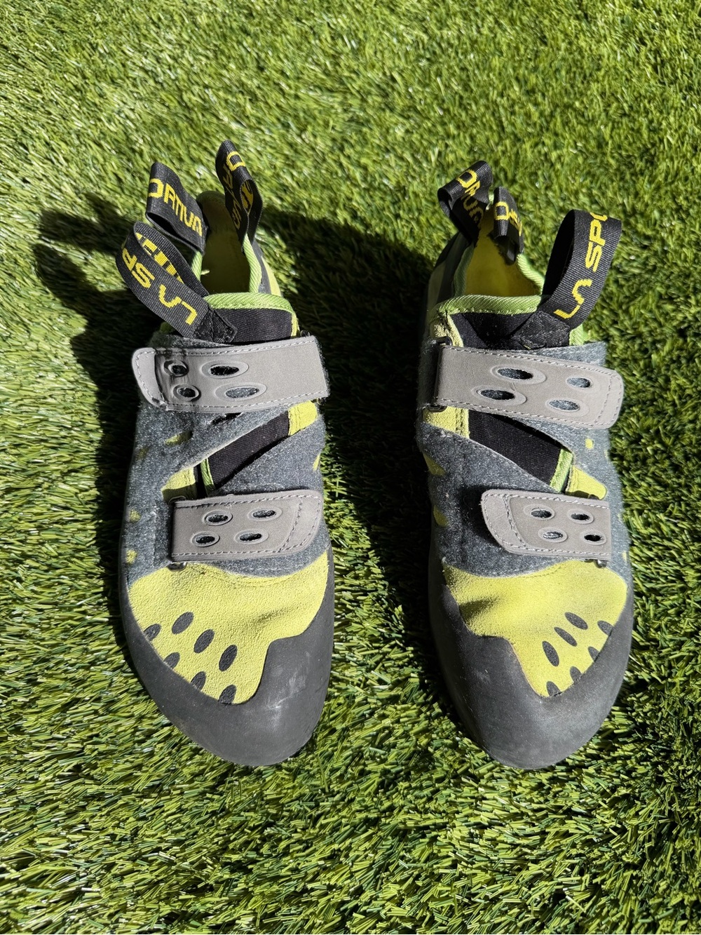 La Sportiva Tarantula Rock Climbing Shoes Size 40.5, Kiwi